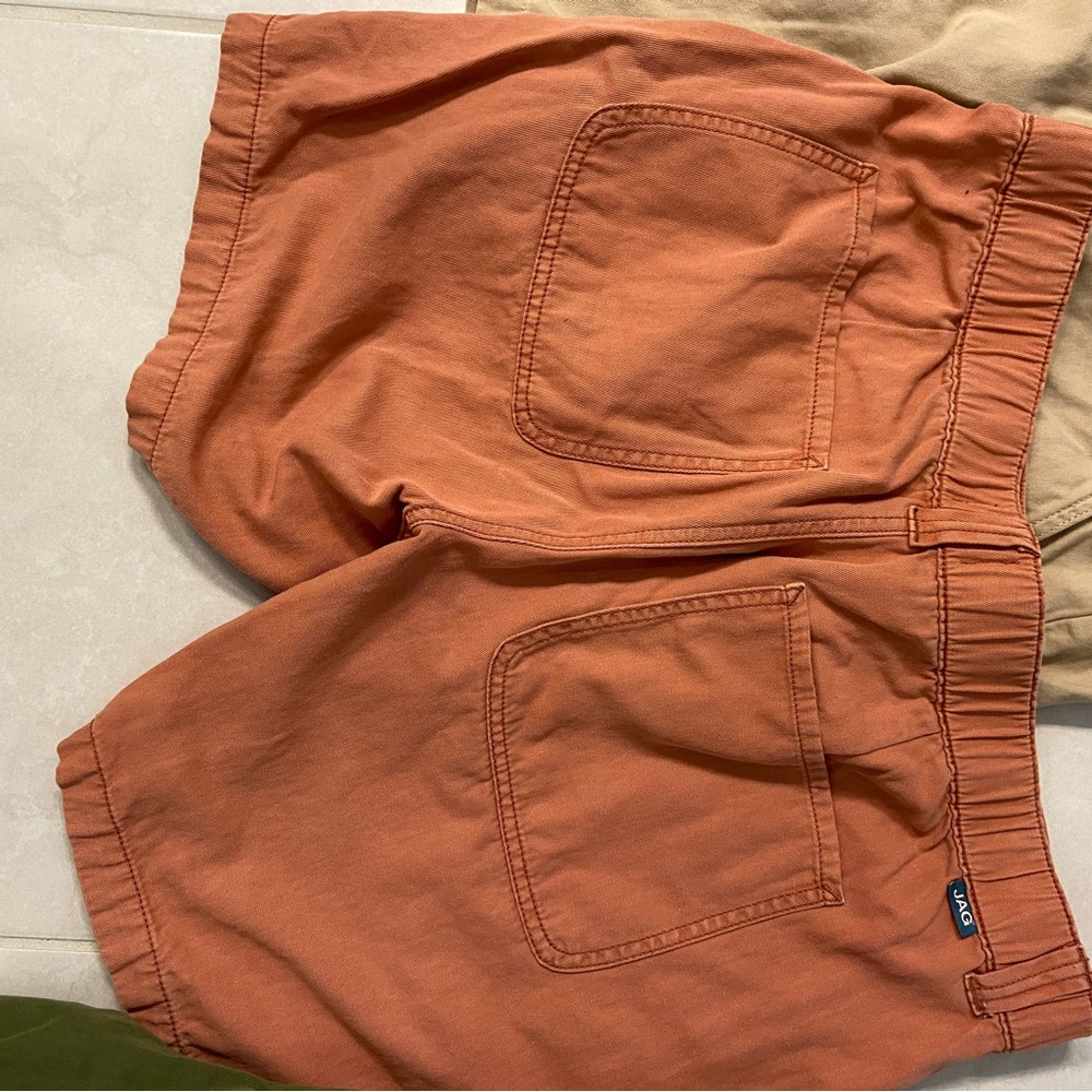 Jag Jeans Women’s Flat-Front Shorts — Olive, Rust, and Tan - Picture 4 of 6